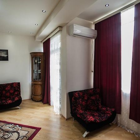 Sunny apartments. Tbilisi. 300 Aragveli Bagian luar foto