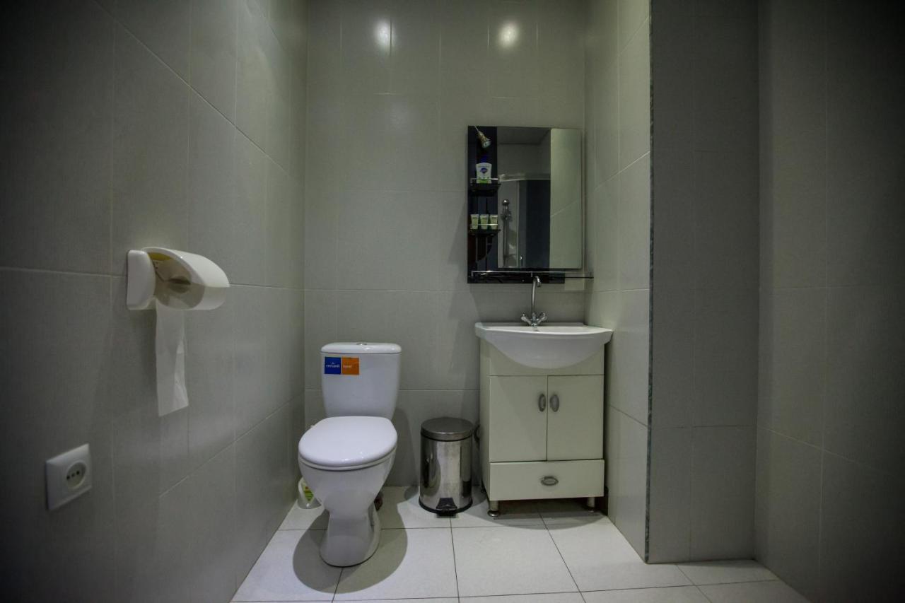 Sunny apartments. Tbilisi. 300 Aragveli Bagian luar foto